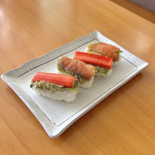 とろろ昆布を使った簡単握りずし